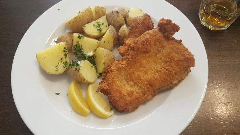 1524577370857.jpg?type=w773