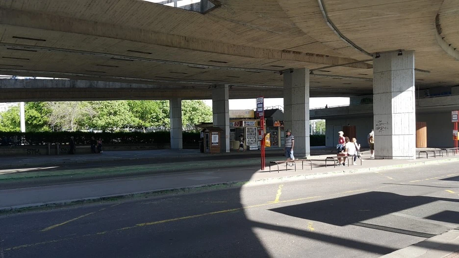 1525099862974.jpg?type=w1