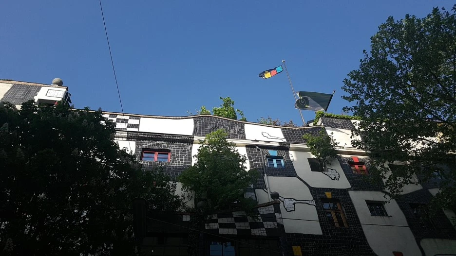 1525016911664.jpg?type=w1