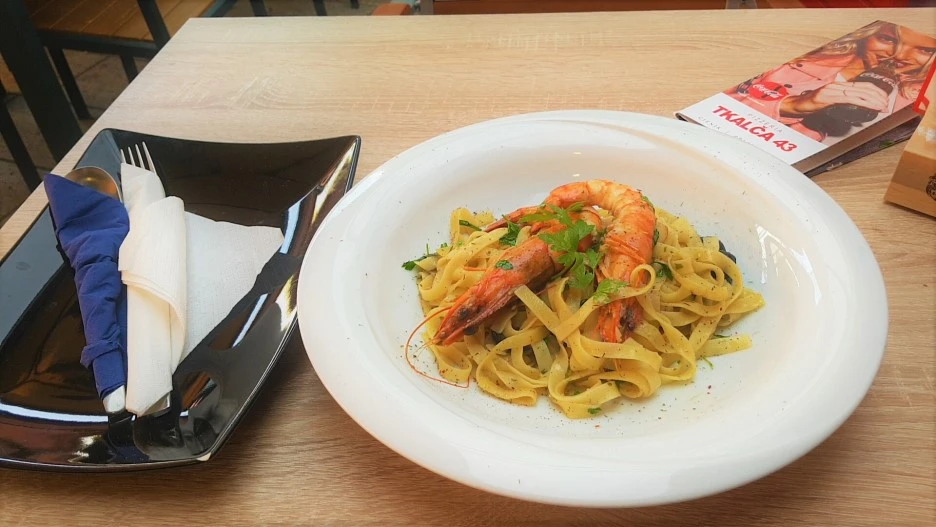 1525350959168.jpg?type=w1