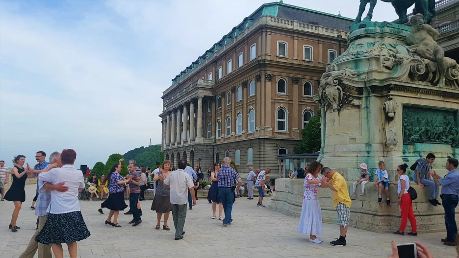 1525189512508.jpg?type=w1