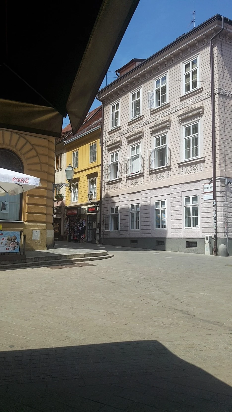 1525344589573.jpg?type=w1