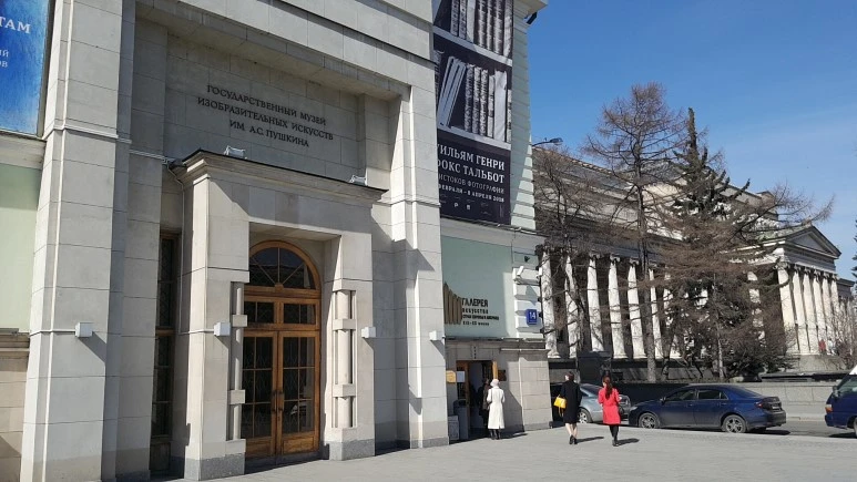 1523528575490.jpg?type=w773