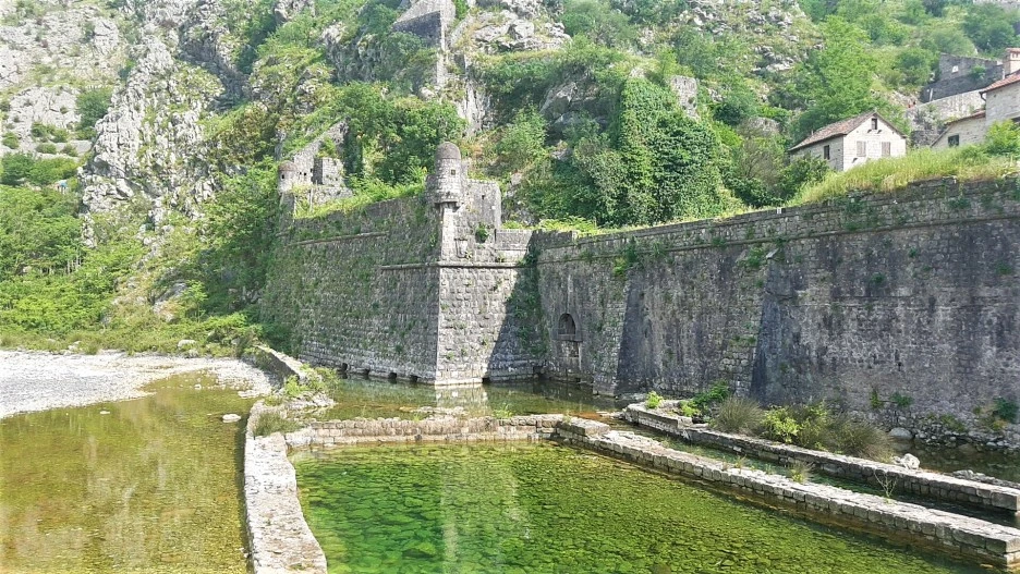 1525787240962.jpg?type=w1