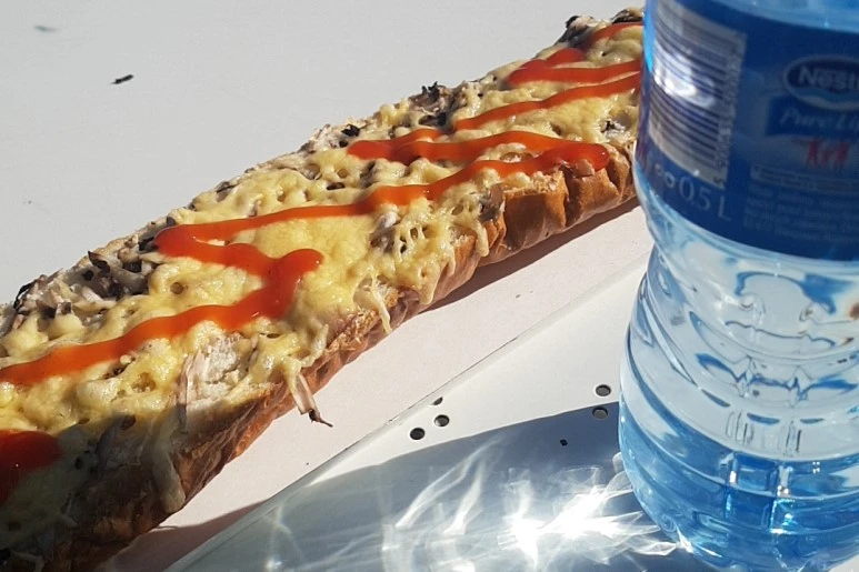 SE-9665a5e4-1bbb-43b0-ba9c-dd80a066f509.jpg?type=w773