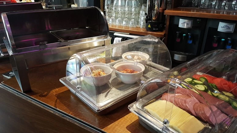 1524119028854.jpg?type=w773