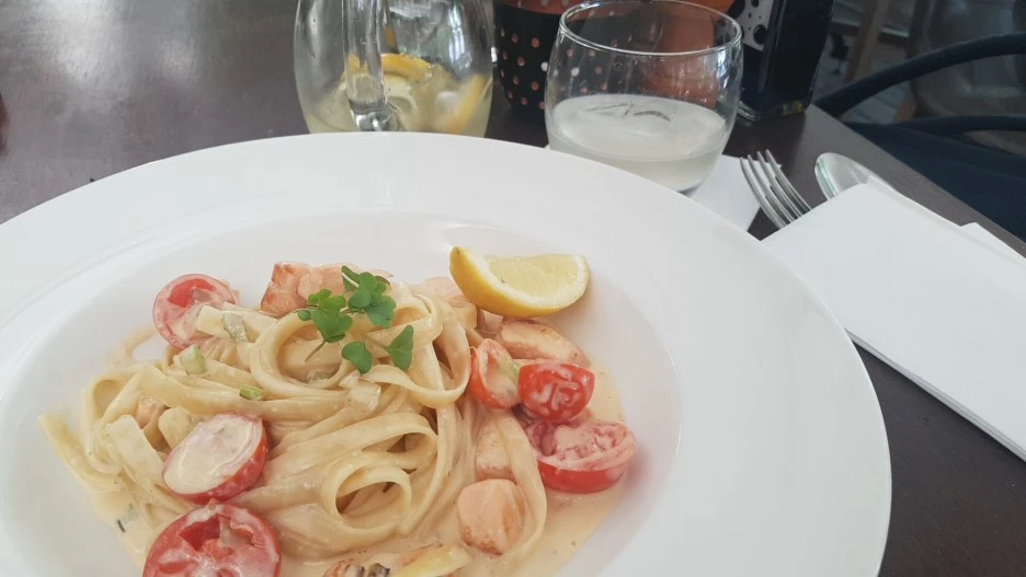 1525089895358.jpg?type=w1