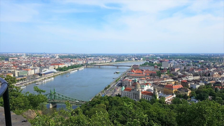 1525182340446.jpg?type=w1