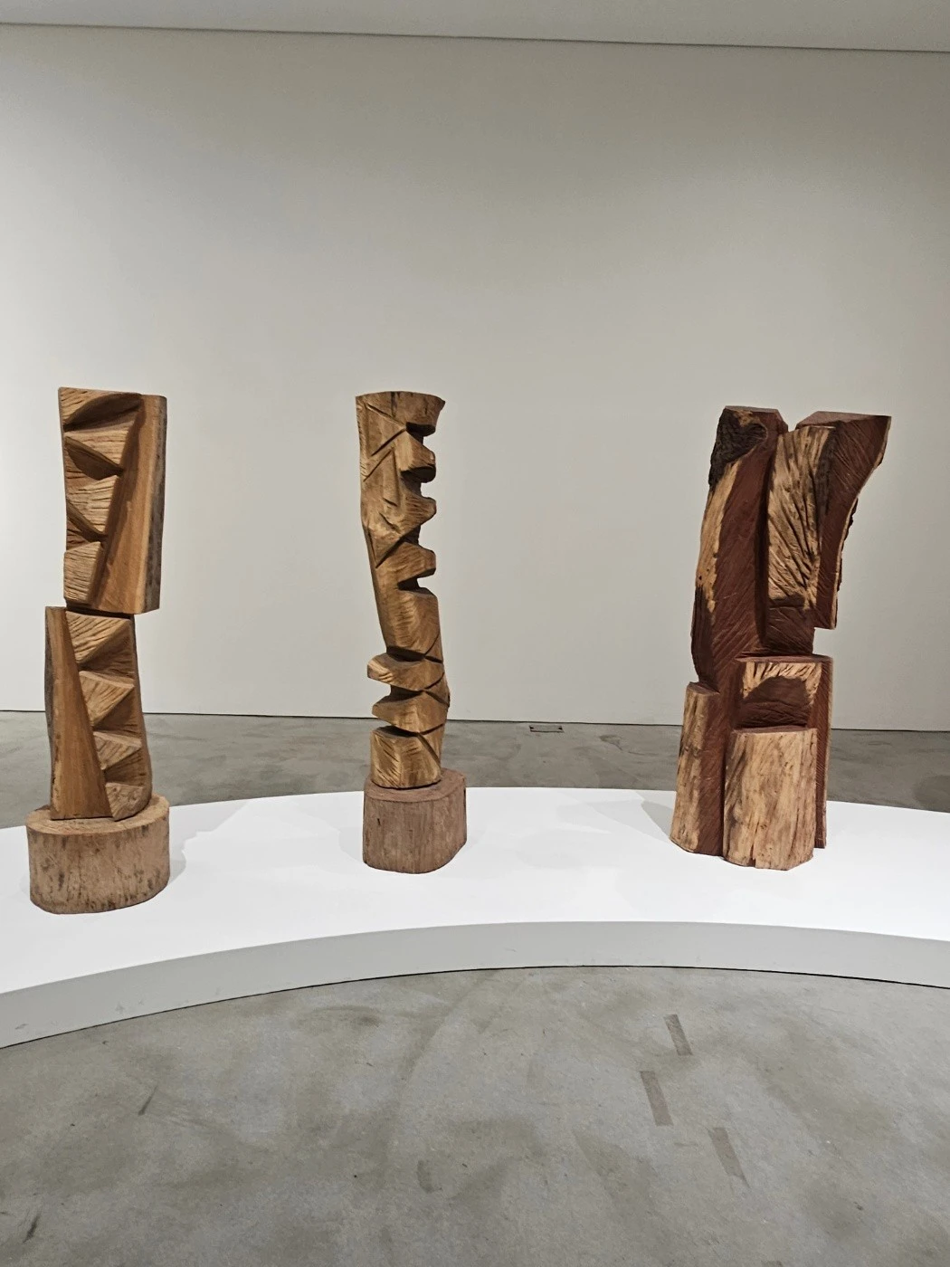 KakaoTalk_20240421_120252138_09.jpg?type=w1600