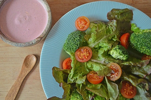 salad-412162_640.jpg?type=w966