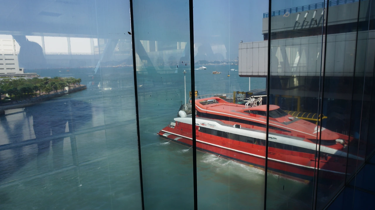 홍콩섬 페리터미널 (21).JPG