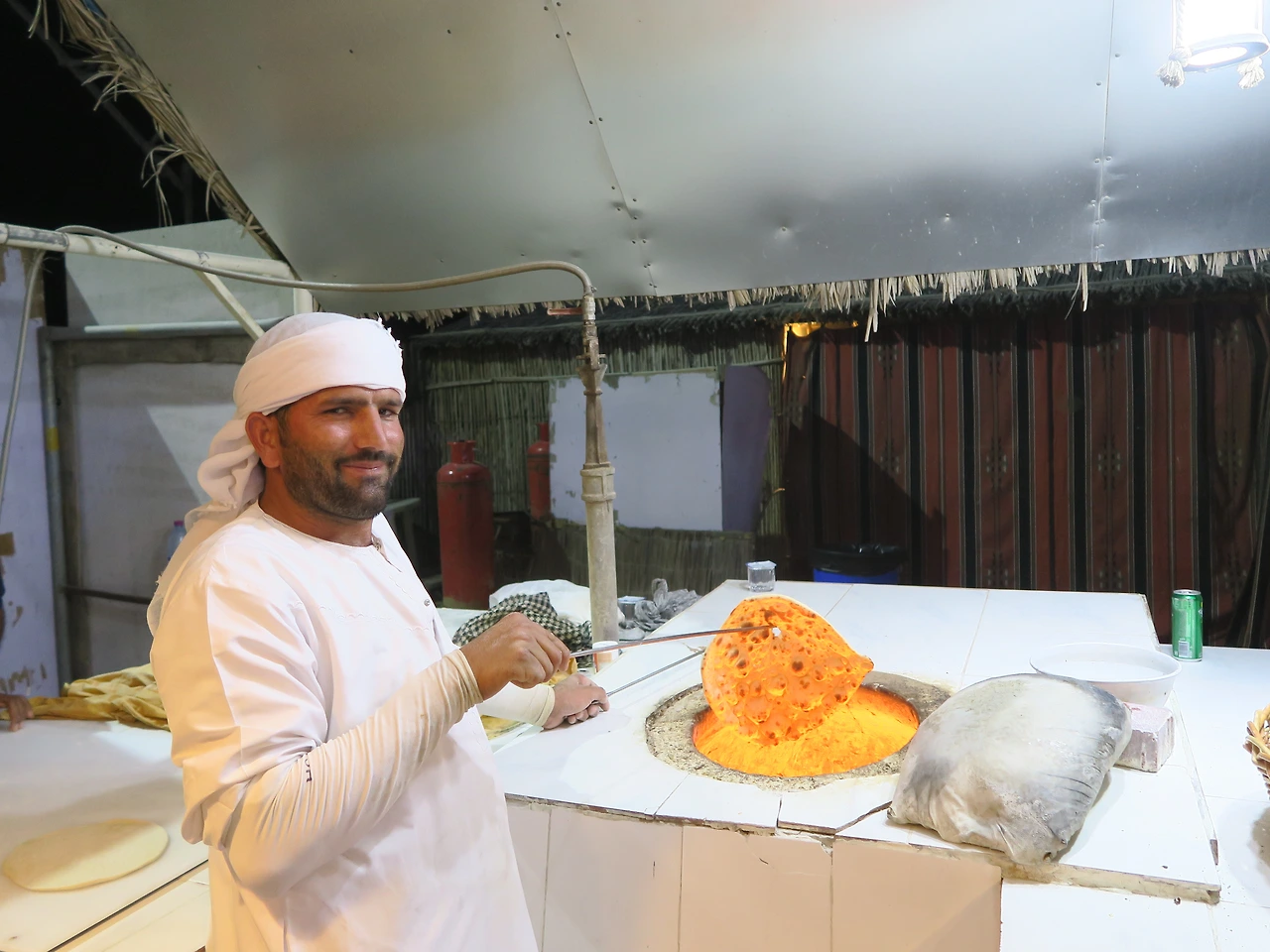 두바이 사막에서의 디너 (5).JPG