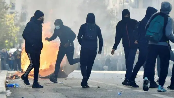 lyc%C3%A9ens-feu.jpg?resize=678%2C381&ssl=1