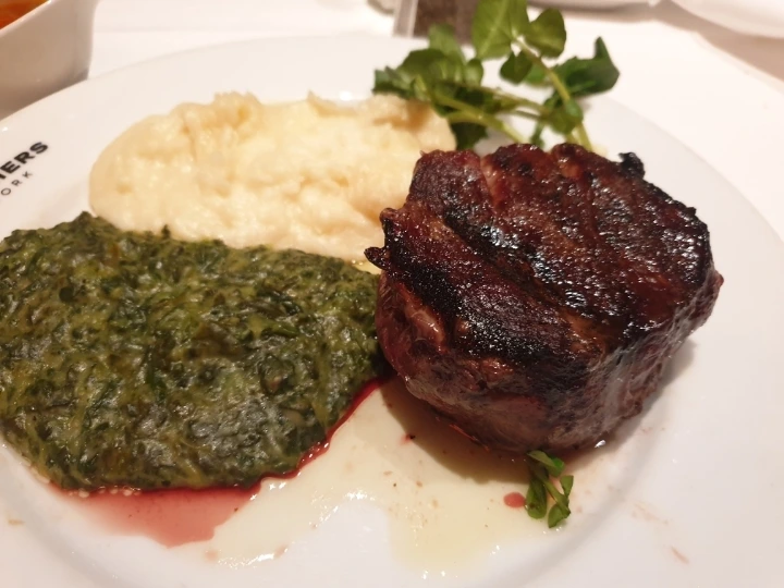 a9206f753b448bdfe55b6c4d60c3bf1875916e5e