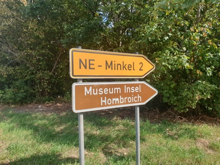 44c4816b5abcc5ebc2dbf32199ec8818f51245db