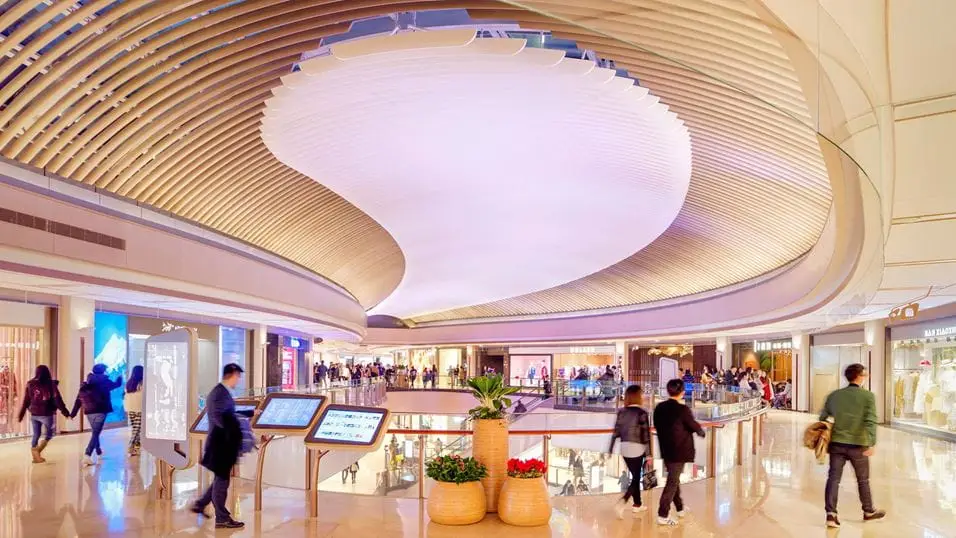 gallery2__hkri-taikoo-hui-mall.ashx?bc=dbdbdb&as=0&db=web&h=538&vs=1&w=956&hash=95BD8AB13EB1EBD96A11DC26740692DC