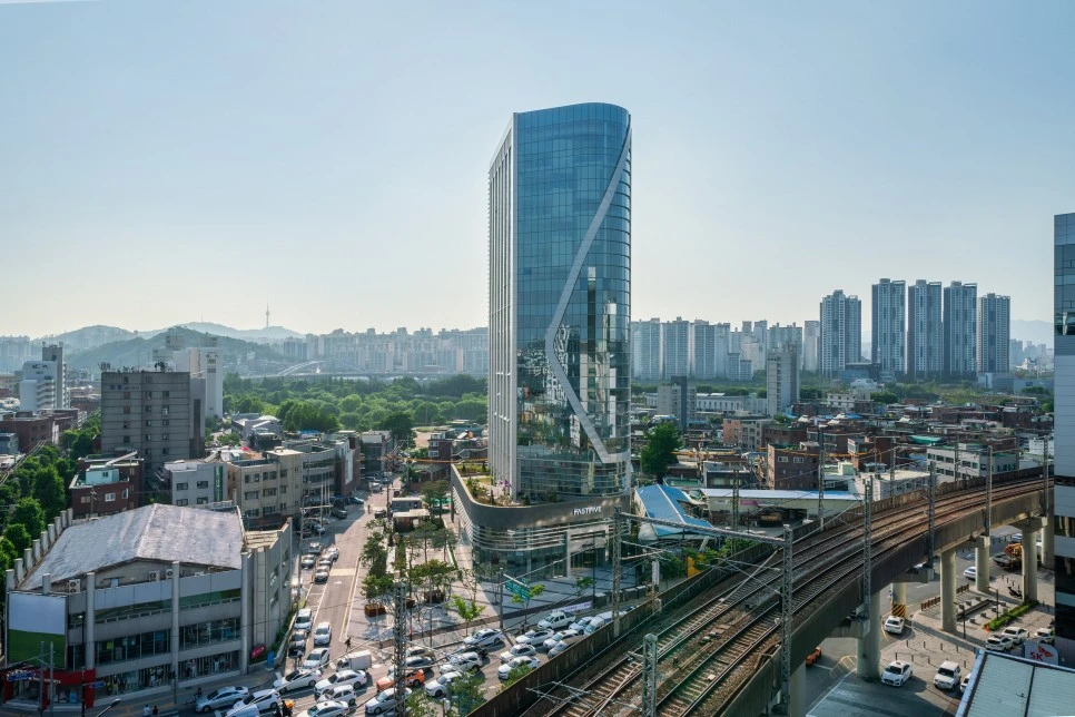 190604_FASTFIVE_0326_5k-2.jpg?type=w966