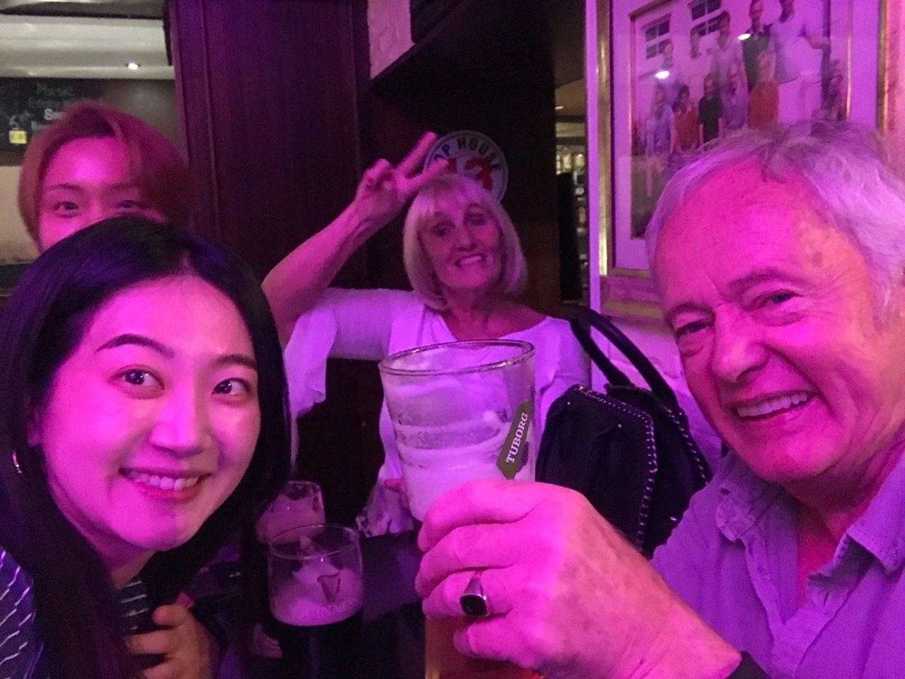 아이리쉬 펍.jfif