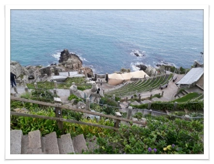 99A4493A5A3ED0840D28DE