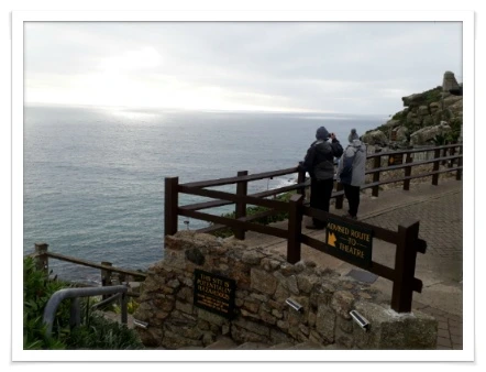 9924EA335A3ED1E30D17B7