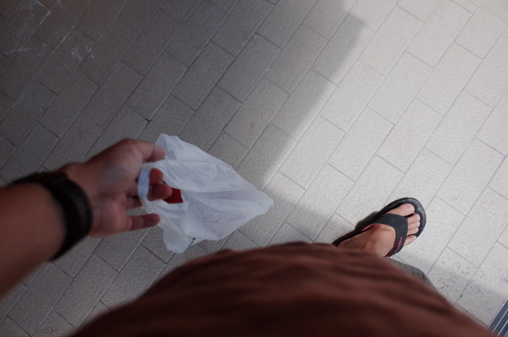 21648637555E14B21BF90A