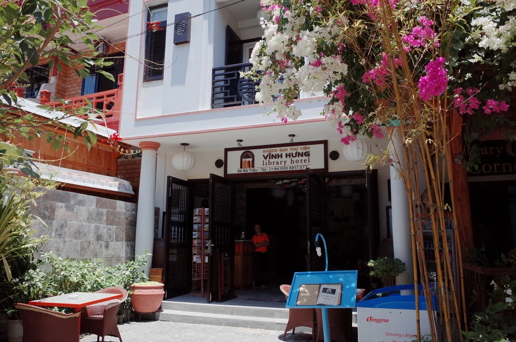 2558F843558184EF100C5A