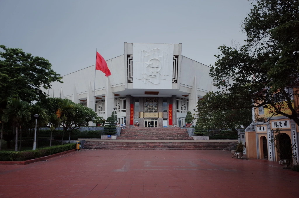 235EDD3B55778BA93650DE