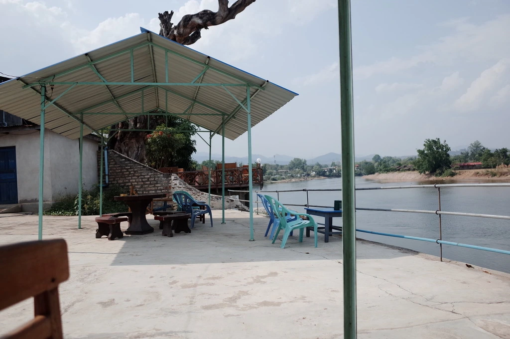 25578940556CF86C27BBA5