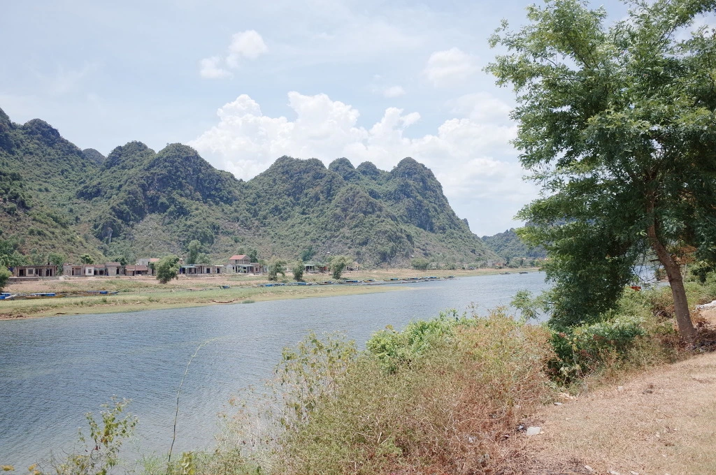 272A423D557CE97132F5D3