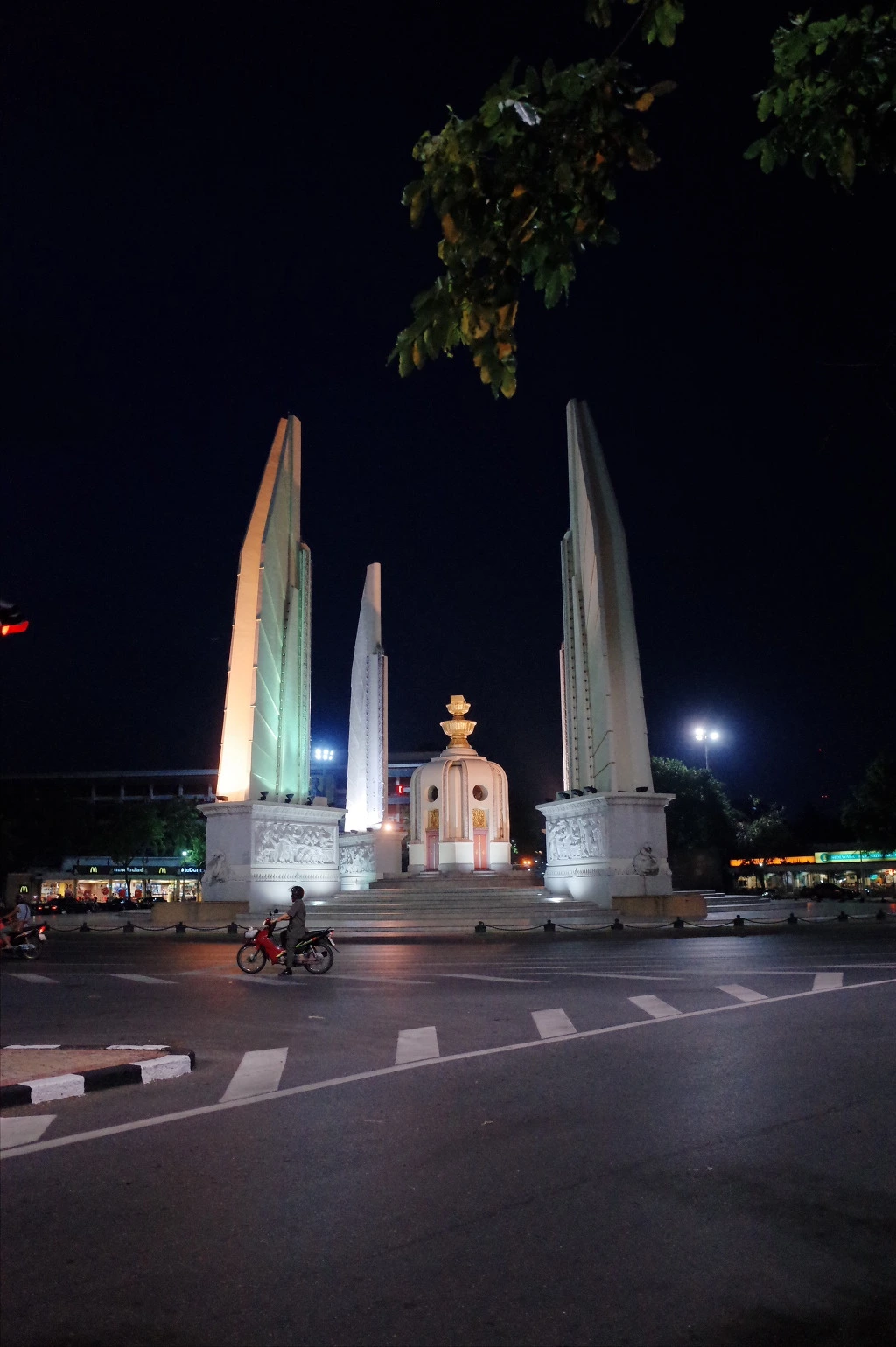 224E4238553E6B3C0E3D09