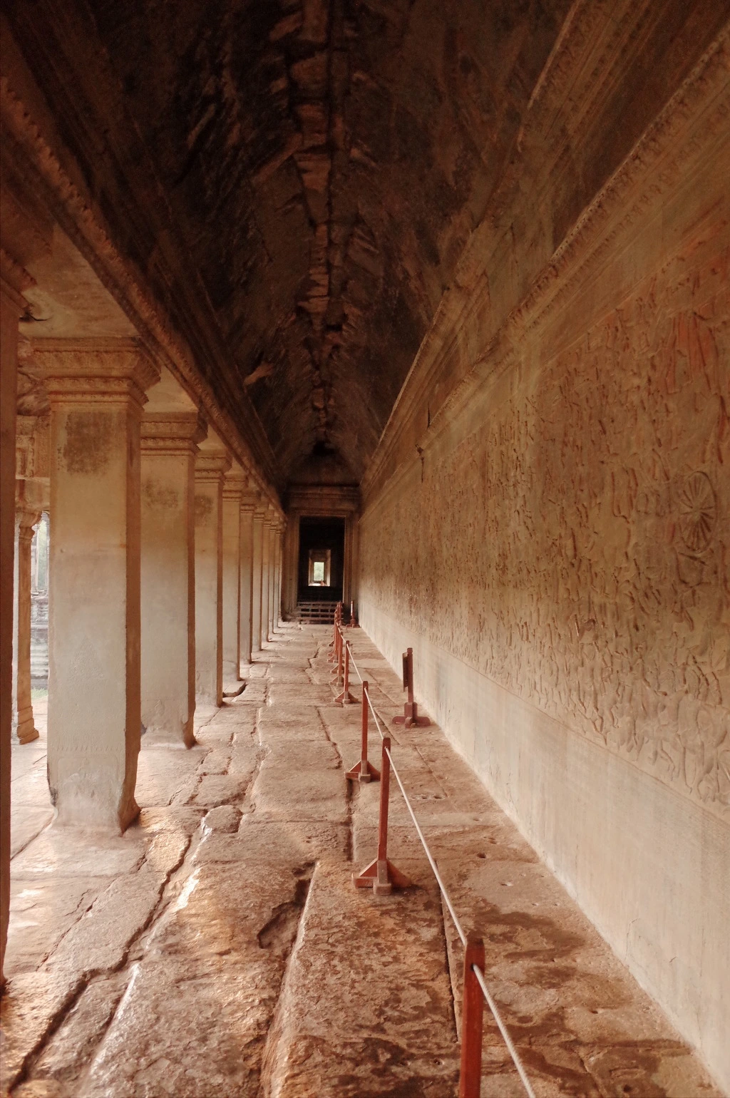 2457B63C5554EEE2195DA1