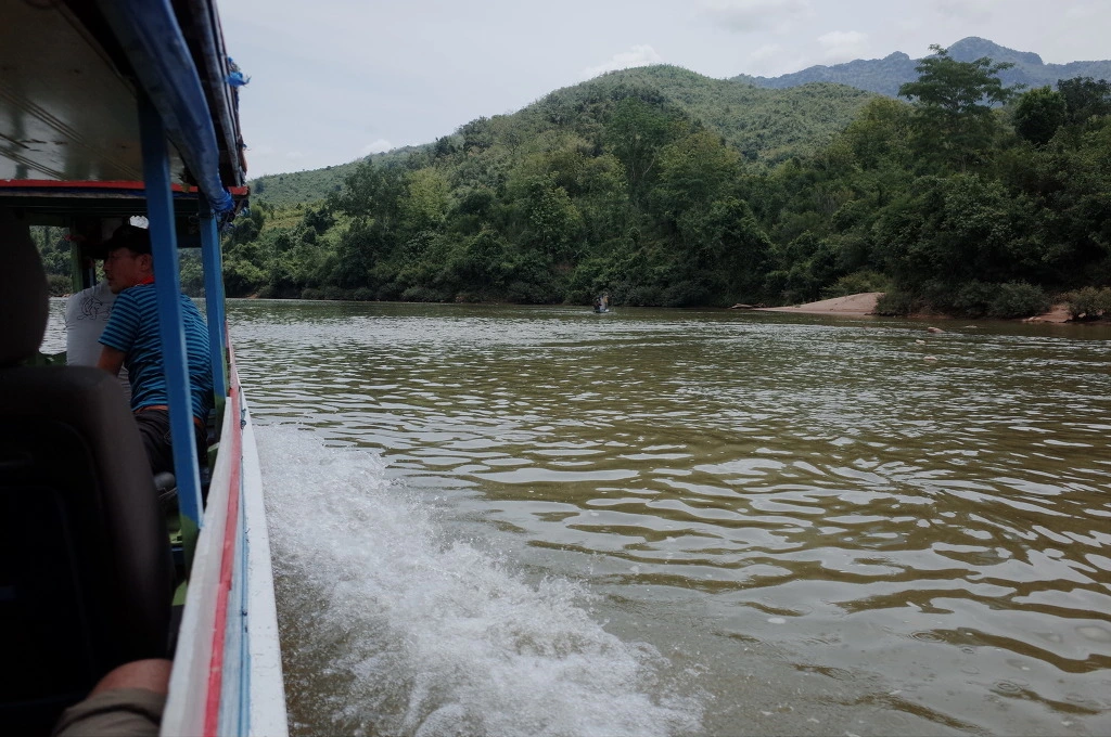 2436D441556B24C535D075