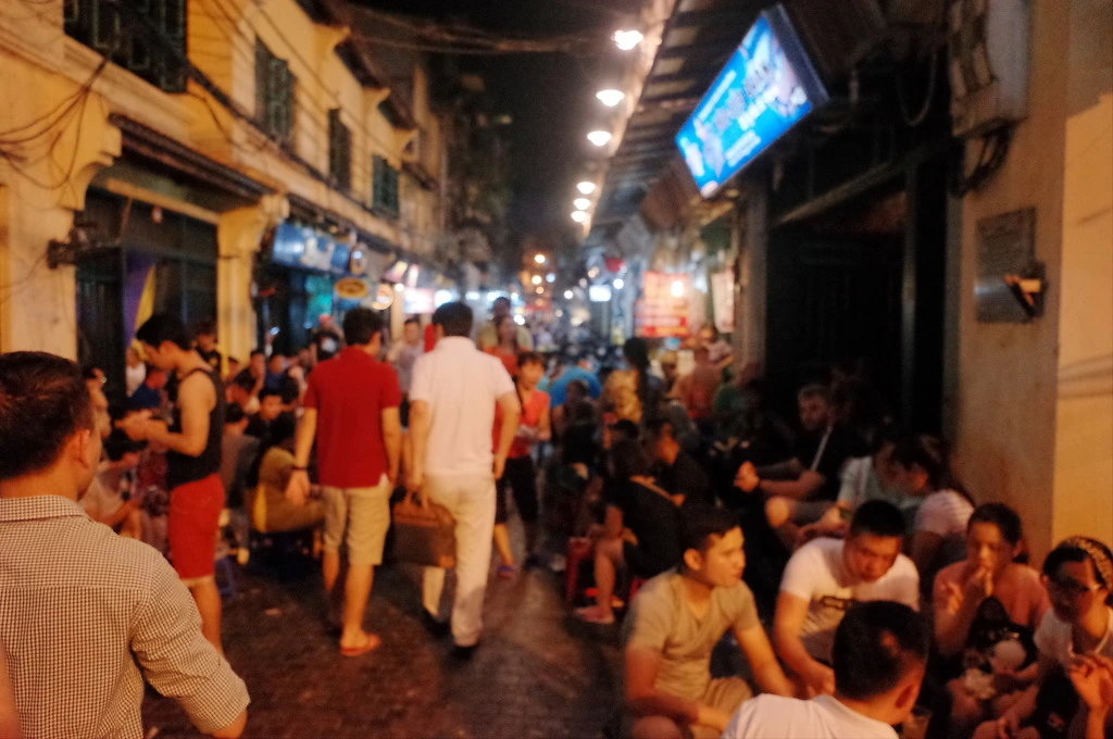 26448638557675D737E328