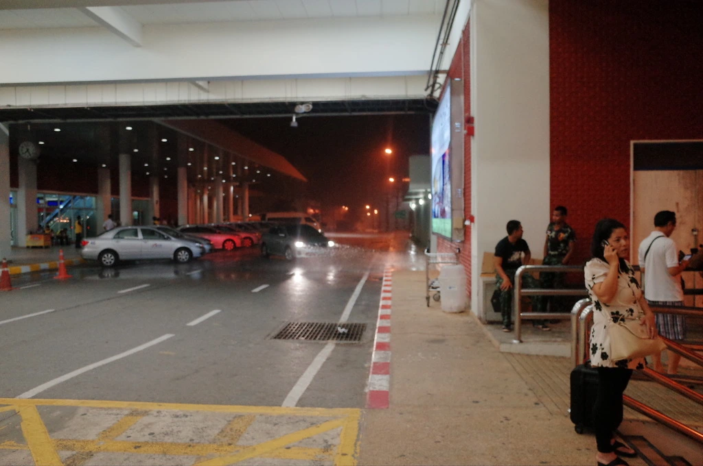 2317373C555DDE44069356