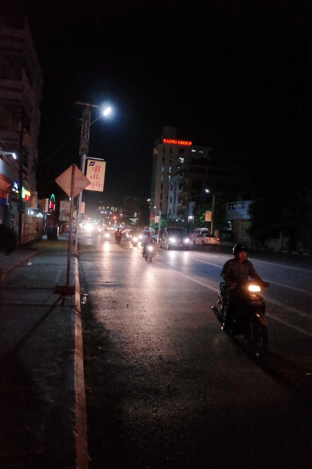 22619038555DF6FC142B26