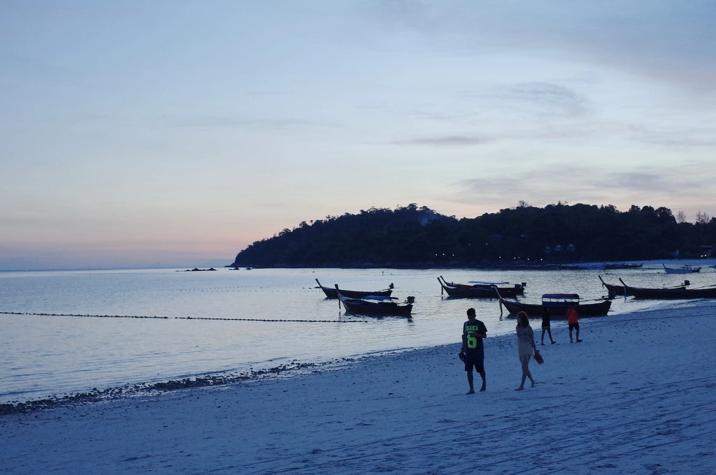 2574D73C555EB7BE2C0089