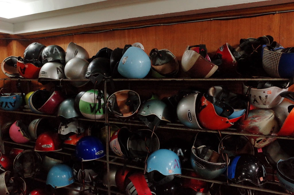 213AE03F553CEB6A28C963