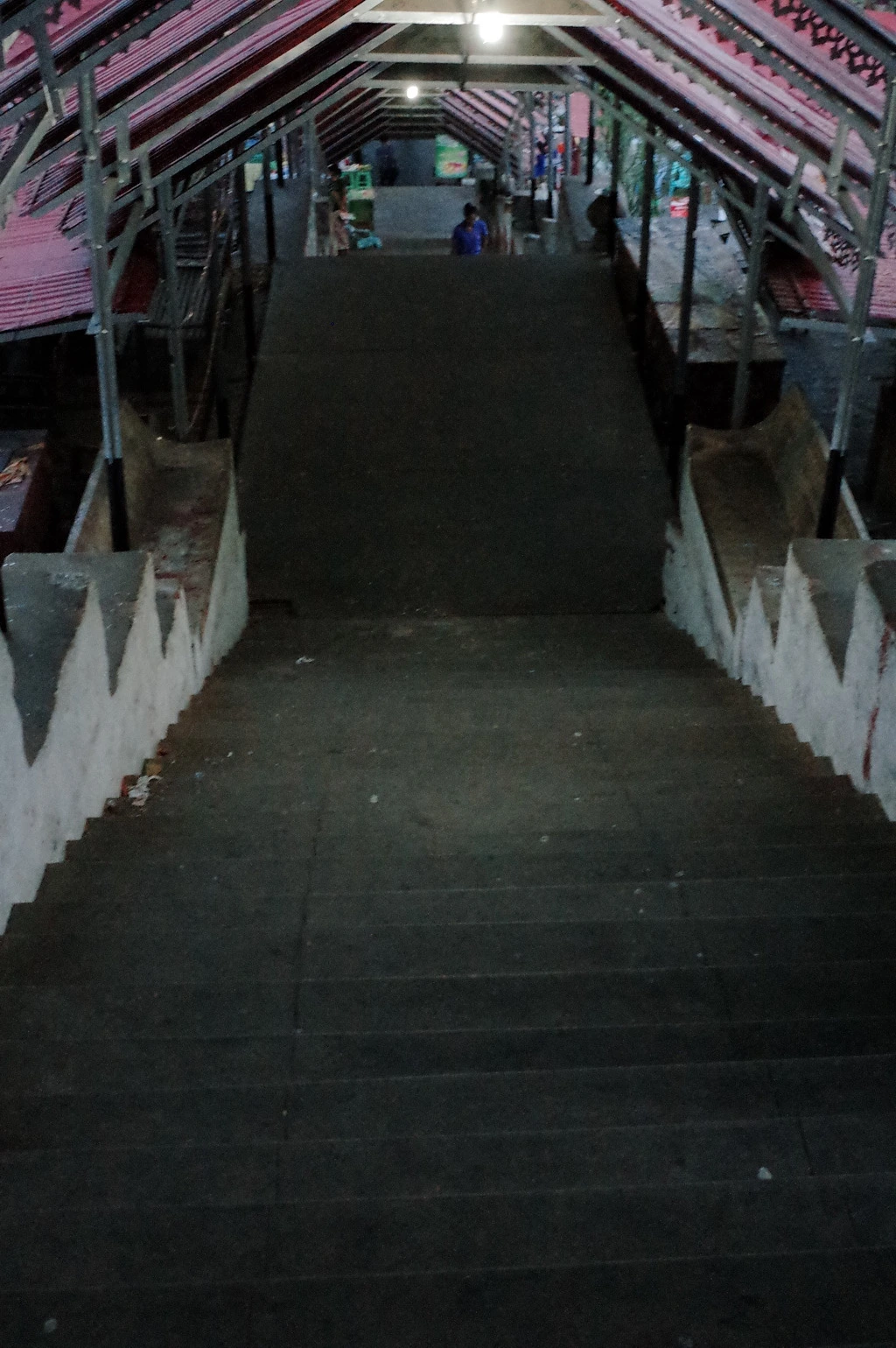 21455737555DF2820EF857