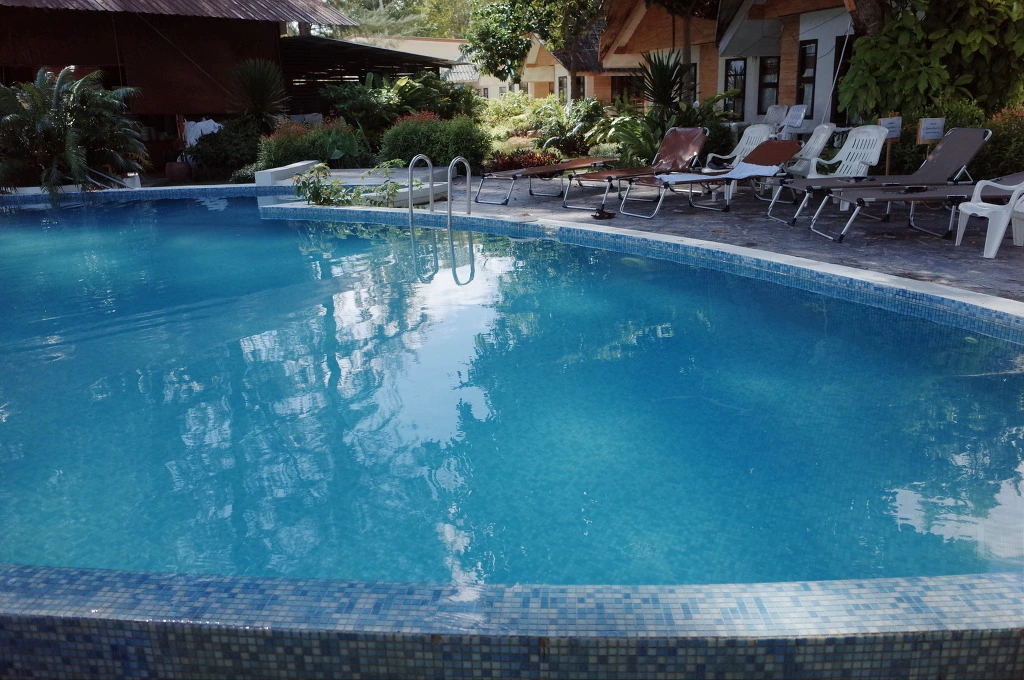 24254E3E555E14EB094AFB