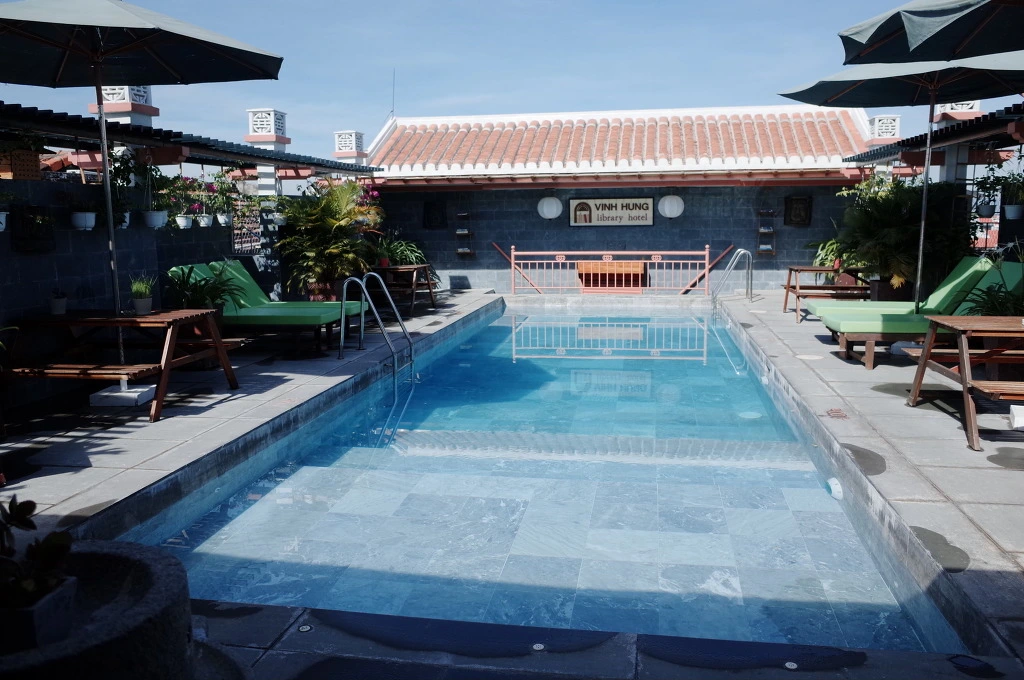 21252D4655818511245E3D