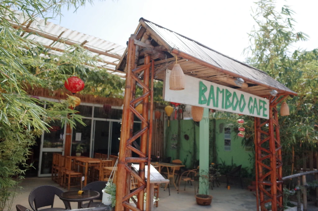 24599042557E5C29017B55