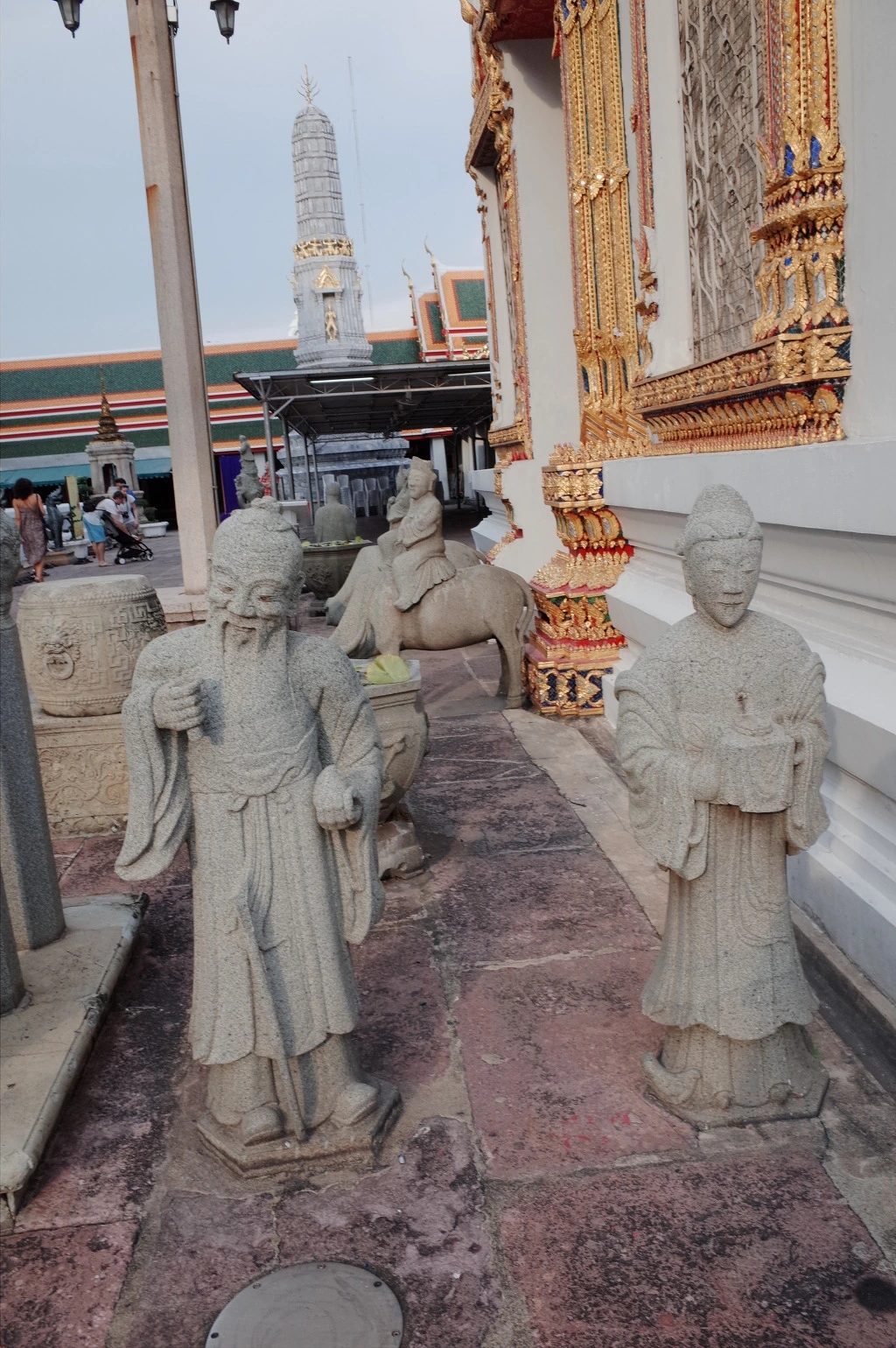 26481943553E68350D857E