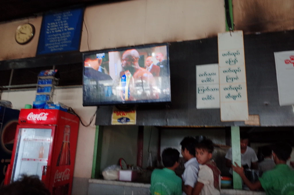 272DCD3855665E4C324B05