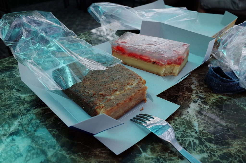 270CE246555DF17D040B0E