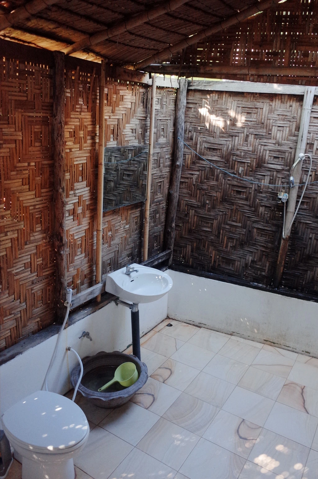 236AAC40555DFB8023CFBB