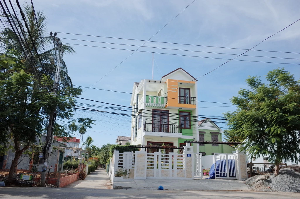 240DD0415580DCC11849AD