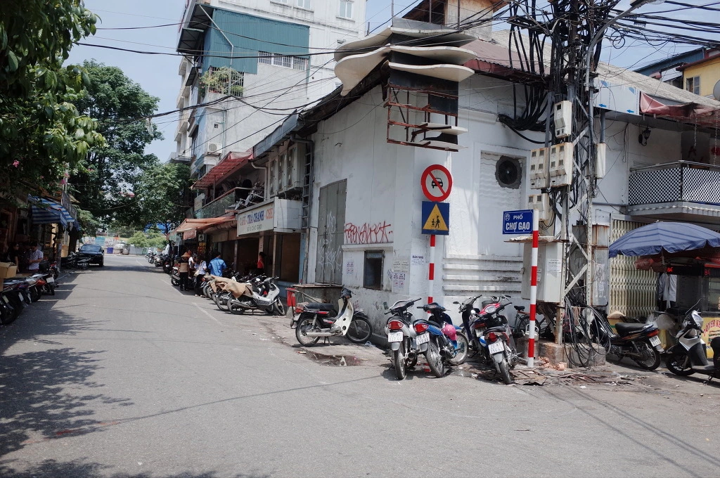 250BAC3A5577874D273372