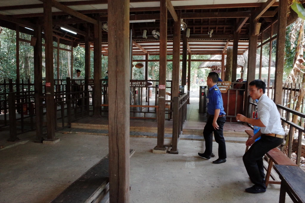 230CD944557EC9102CFC3D