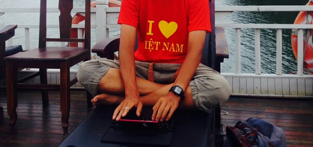 2428D838557AB664259DB3