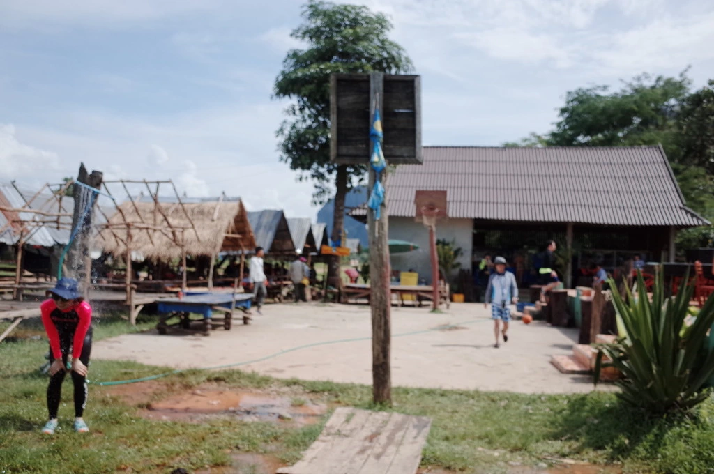 233DD04455638AE70750C0